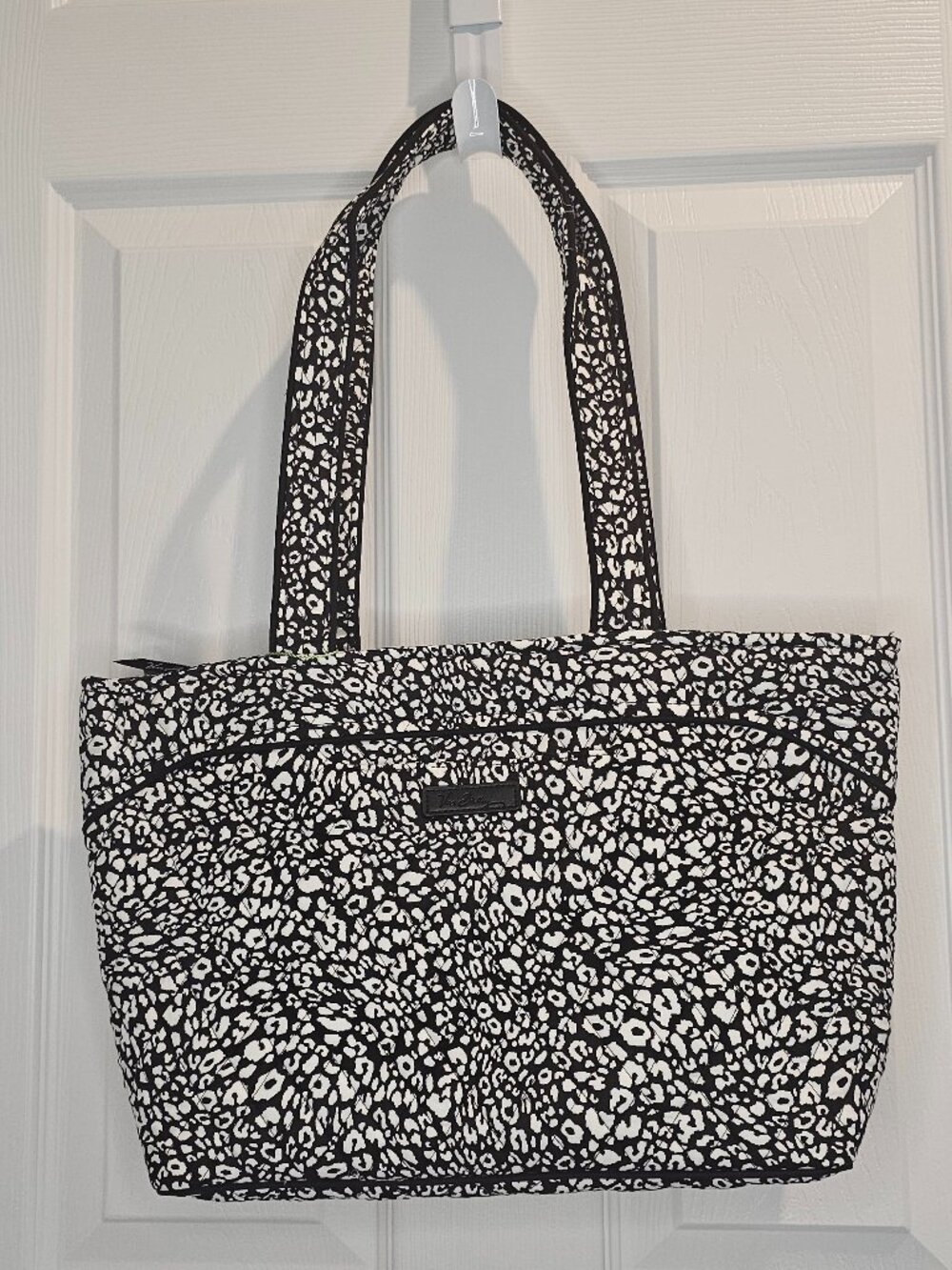 NWT Vera Bradley Mandy Camocat Purse Shoulder Bag Tote Hobo Handbag Leopard
